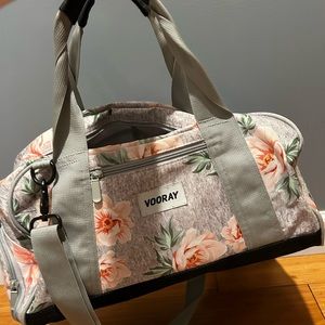 Vooray floral gym bag